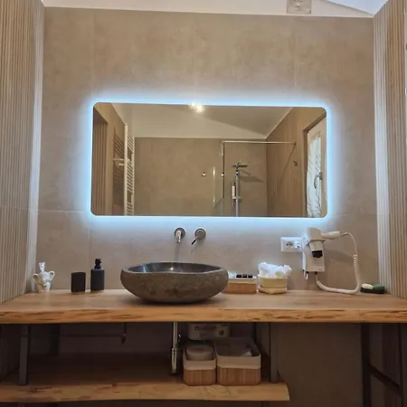 Oasi San Giovanni 3*